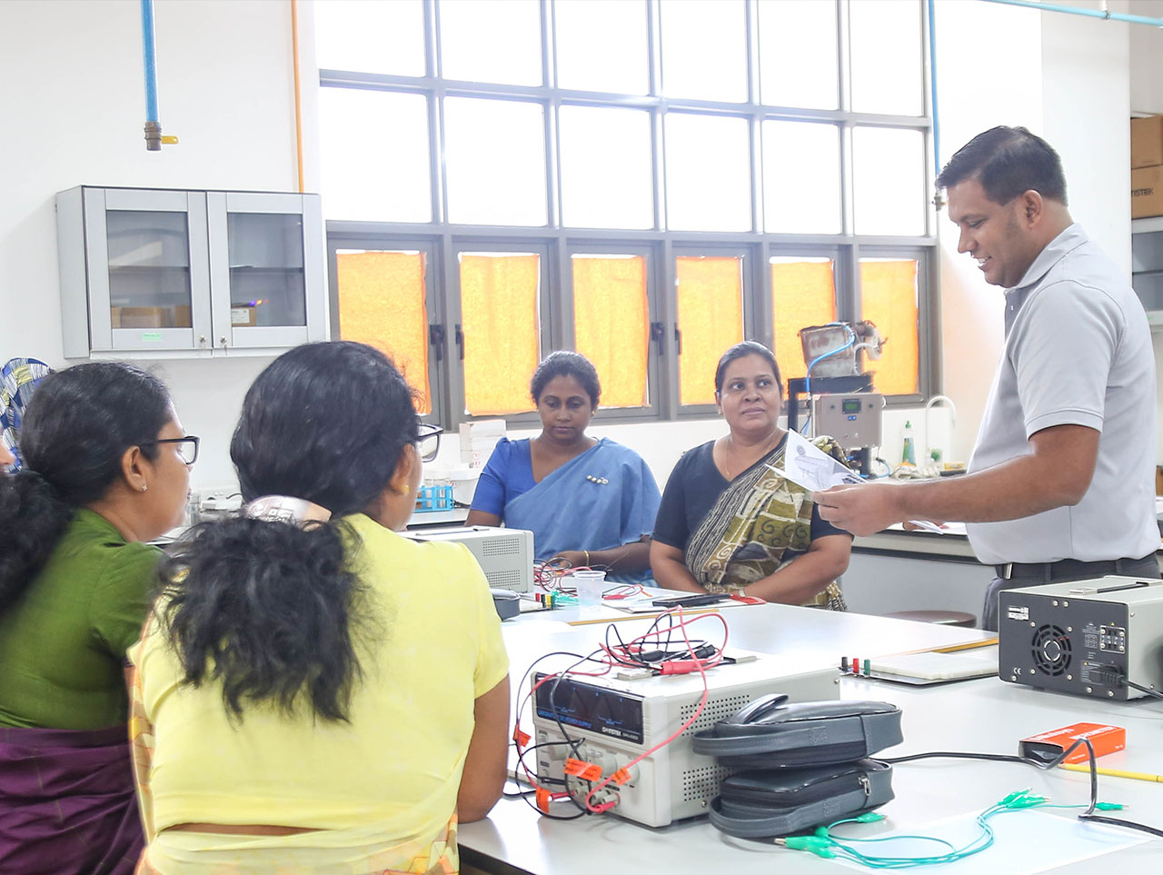 Workshop on Physics and ICT for A/L Science for Technology (SFT) Teachers